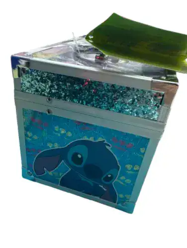 מזוודת איפור לילו וסטיץ' לילדים באישור משרד הבריאות