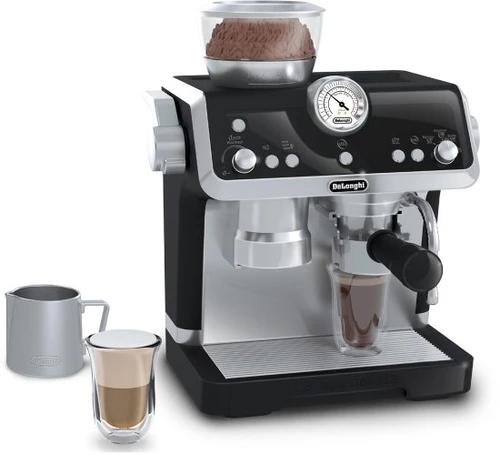 ערכת משחק מכונת קפה בריסטה DeLonghi מבית Casdon