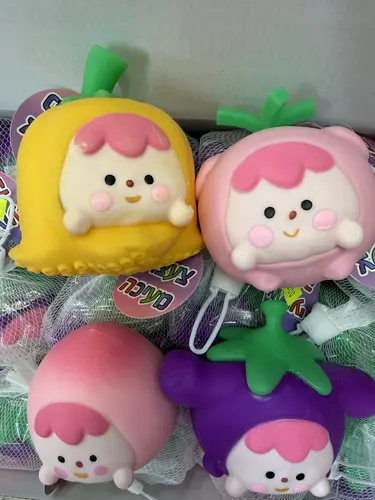 פרי נידו - פידג'ט טויס