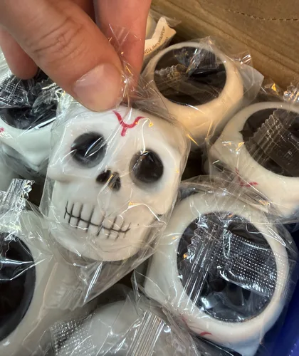 גולגולת פופ אפ - פידג'ט טויס